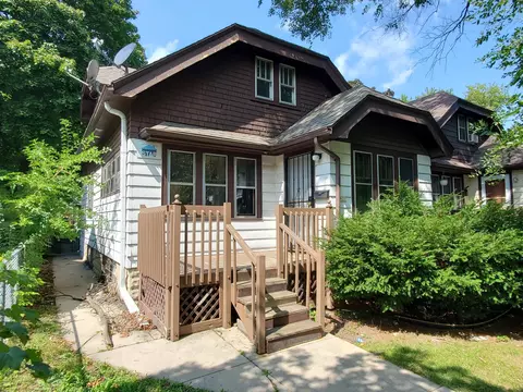 4921 N 36th, Milwaukee, WI 53209