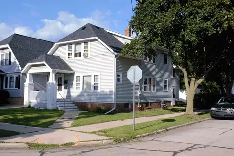 2123 Ashland, Racine, WI 53403