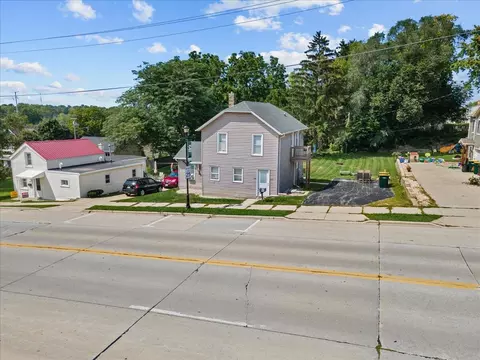 1926 Barton #1930, West Bend, WI 53090