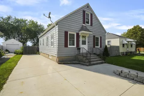 5006 29th, Kenosha, WI 53140