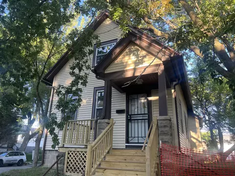 2578 N 16th, Milwaukee, WI 53206