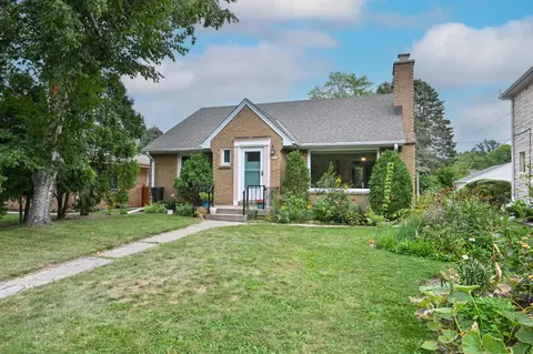 5676 N Milwaukee Riv, Glendale, WI 53209