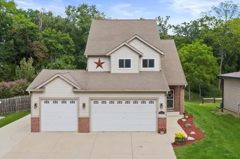 34106 White Oak, Burlington, WI 53105