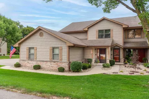 1323 32nd #9C, Kenosha, WI 53144