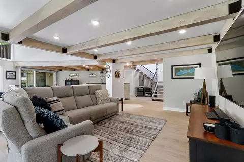 845 Hillside #G4, Fontana, WI 53125