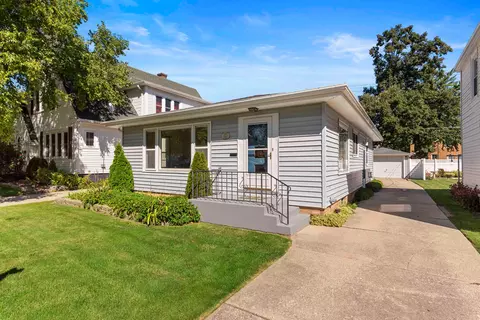 702 William, Racine, WI 53402