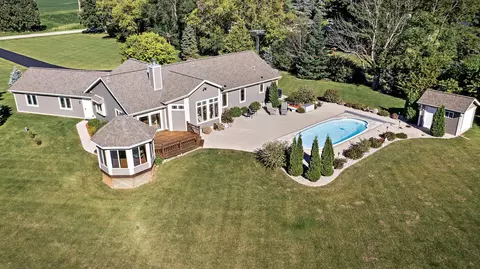 1588 Terry, Erin, WI 53027