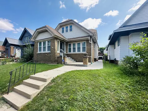 1310 S 29th, Milwaukee, WI 53215