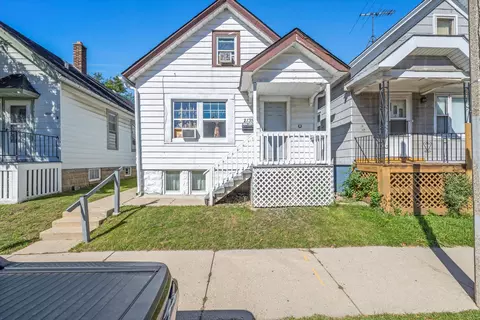 2135 S 15th, Milwaukee, WI 53215