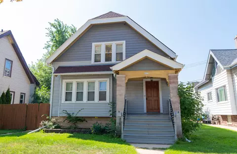 6029 W Mitchell #6027, West Allis, WI 53214