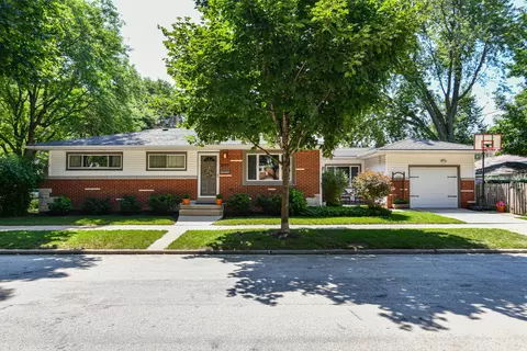 8409 W Wright, Wauwatosa, WI 53226