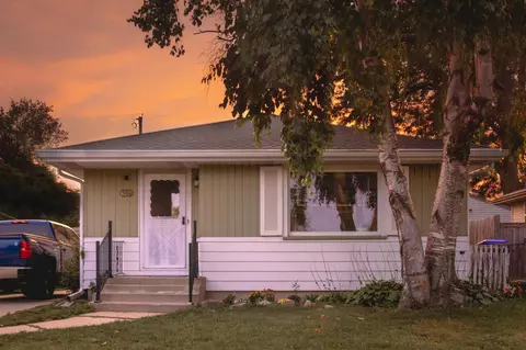 5914 43rd, Kenosha, WI 53144