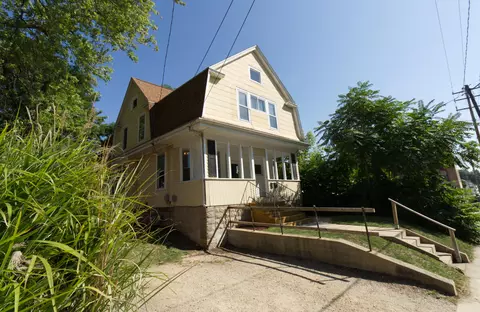 208 W Milwaukee, Watertown, WI 53094