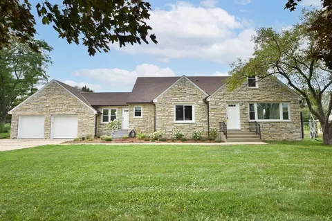 9749 N Granville, Mequon, WI 53097