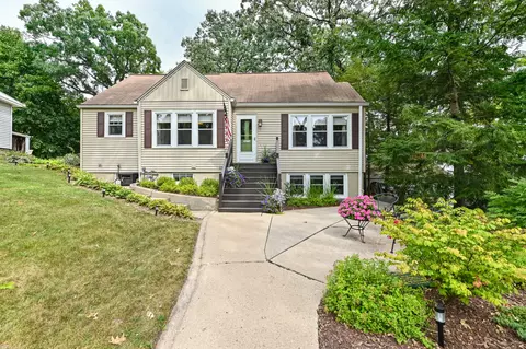 34116 Oakdale, Burlington, WI 53105