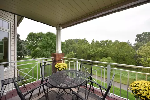 3123 S Toldt, West Allis, WI 53227