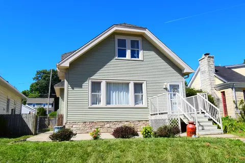 2173 S 85th, West Allis, WI 53227
