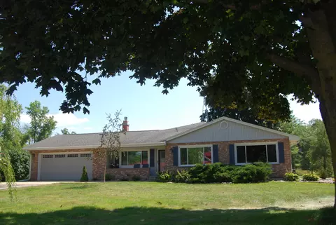 w934 Kettle Moraine Lane, Osceola, WI 53010