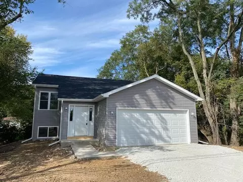 9912 271st, Trevor, WI 53179