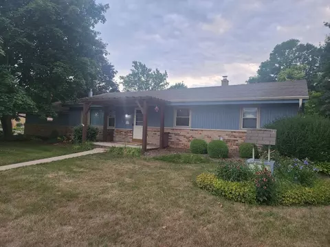 w180n8571 Town Hall, Menomonee Falls, WI 53051