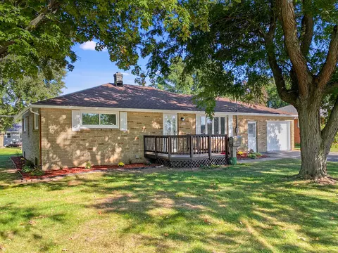 3012 N Meade, Appleton, WI 54911