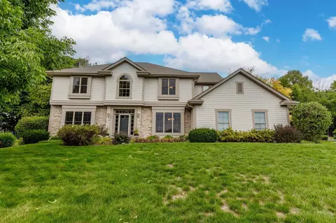 w147n9679 Farm Vly, Germantown, WI 53022