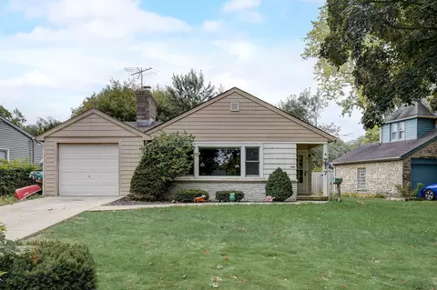 717 N Cumberland, Waukesha, WI 53188