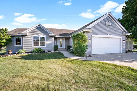 4849 Parkview, Waterford, WI 53185
