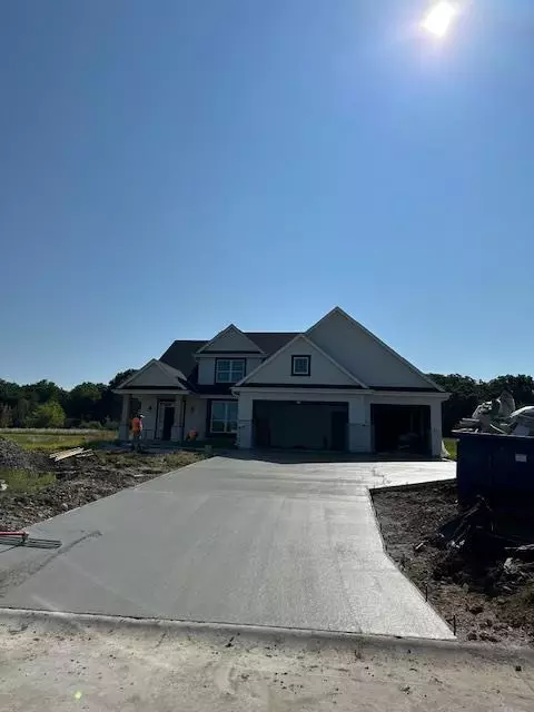 590 Wickland, Richfield, WI 53017