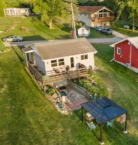 n3928 Sunny Slope Avenue, Cascade, WI 53011