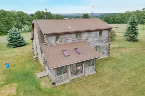 n5338 County Road S, Plymouth, WI 53073