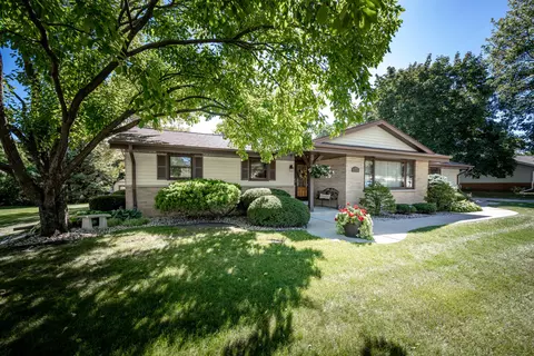16735 W Melody, New Berlin, WI 53151