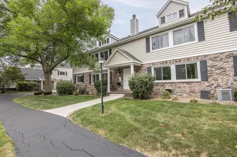 1162 Pilgrim, Elm Grove, WI 53122