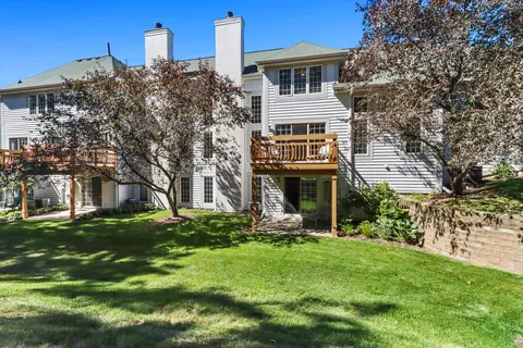 1771 Woodland #12-18, Geneva, WI 53147