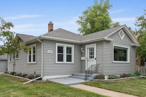 2628 Lakeshore, Sheboygan, WI 53081