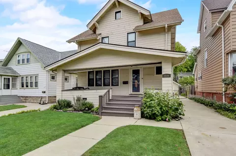 1536 S 79th, West Allis, WI 53214