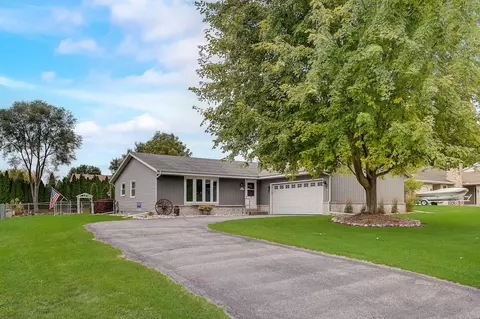 n65w24523 Ivy, Sussex, WI 53089