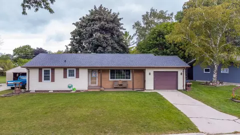 308 River Hls, Sheboygan Falls, WI 53085