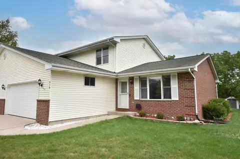 416 Lindale, Belgium, WI 53004