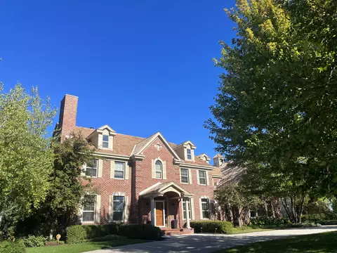 11583 N Canterbury, Mequon, WI 53092