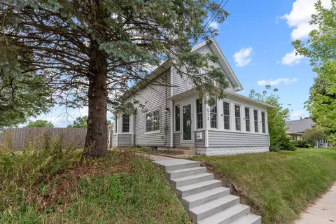 513 N Milwaukee, Port Washington, WI 53074