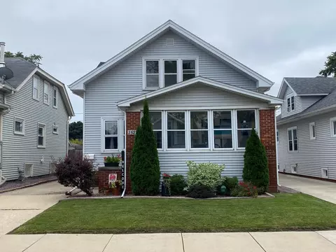 2527 Olive, Racine, WI 53403