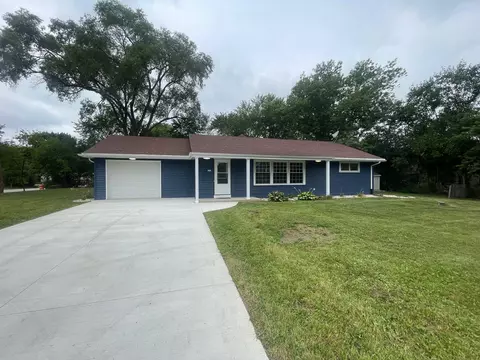 1515 S Sunny Slope, New Berlin, WI 53151