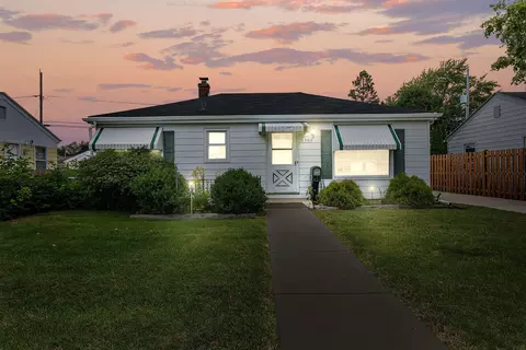 1302 Florence, Racine, WI 53402