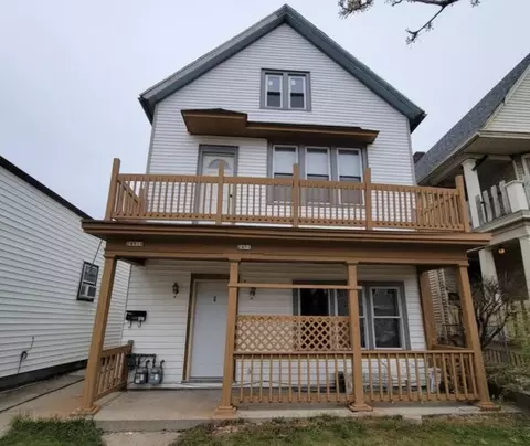 2491 S 6th #2491A, Milwaukee, WI 53215