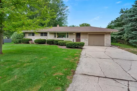 n84w12828 Ronald, Menomonee Falls, WI 53051