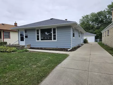 4744 N 58th, Milwaukee, WI 53218