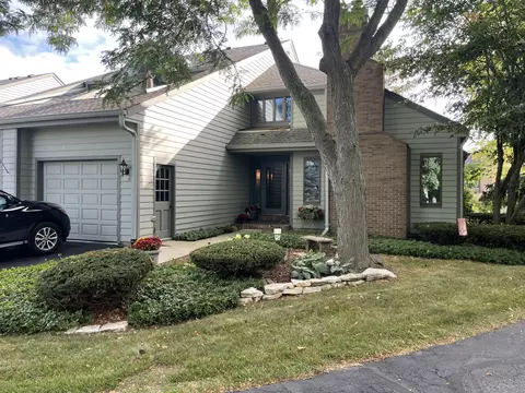 204 Pine, Oconomowoc, WI 53066