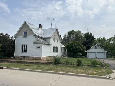 5613 W Custer, Manitowoc Rapids, WI 54220