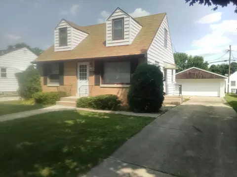 6110 W Idaho, Milwaukee, WI 53219